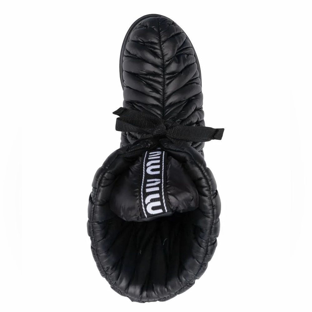 Miu Miu Women’s 35.5 (US 5.5) Matelassé Padded Ankle Boots - Picture 4 of 9
